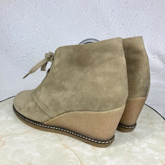 J. Crew Lace Up Ankle Wedge Booties Size 9 Tan Suede Comfort Desert Preppy Boots - Picture 7 of 14